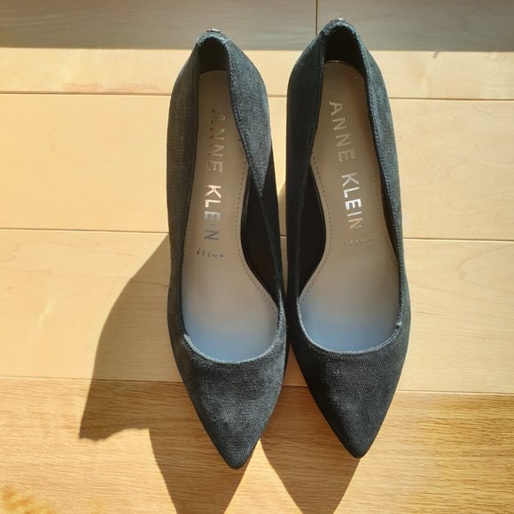 Anne Klein Pointy Heels Brand New - Picture 3 of 8